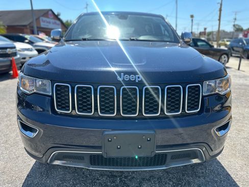 Used 2017 Jeep Grand Cherokee Limited w/ Trailer Tow Group IV AWD/4WD image 10