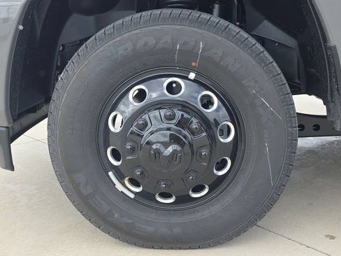 New 2026 RAM 3500 Laramie w/ Night Edition AWD/4WD image 11