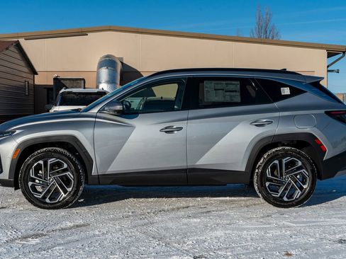 New 2025 Hyundai Tucson Limited image 4