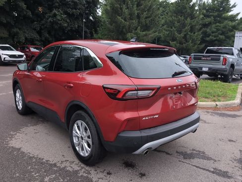 Used 2023 Ford Escape Active w/ Tech Pack #2 AWD/4WD image 12