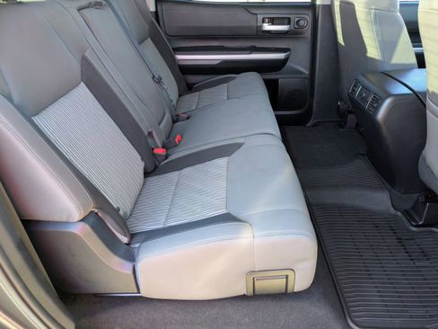 Used 2016 Toyota Tundra SR5 w/ SR5 Upgrade Package image 14