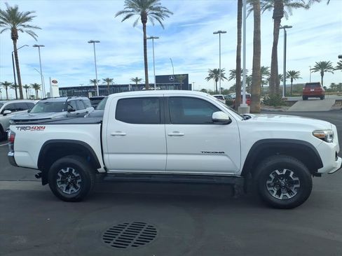 Certified 2020 Toyota Tacoma TRD Off-Road image 7