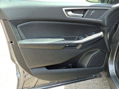 Used 2023 Ford Edge SEL AWD/4WD image 15