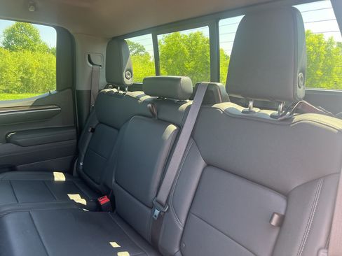 Used 2025 Chevrolet Silverado 1500 LT w/ All Star Edition Plus AWD/4WD image 35