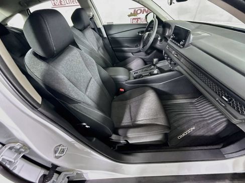 Used 2024 Honda Accord EX image 27