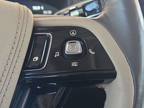 Used 2023 Lincoln Aviator Reserve w/ Equipment Group 201A AWD/4WD image 14