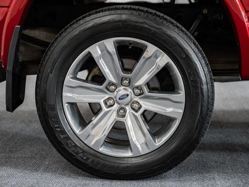 Used 2018 Ford F150 Platinum w/ Equipment Group 701A Luxury image 25