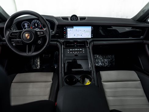 New 2026 Porsche Panamera GTS image 12