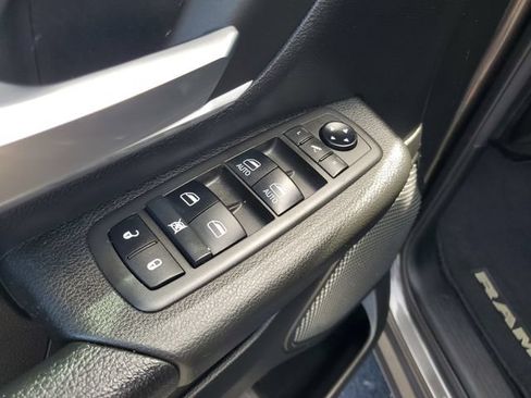 Used 2021 RAM 1500 Big Horn RWD image 22