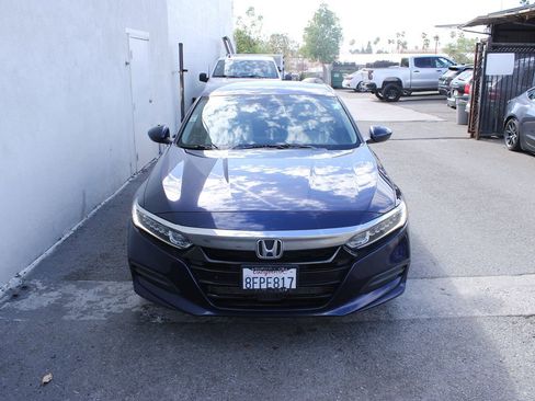 Used 2018 Honda Accord LX image 2