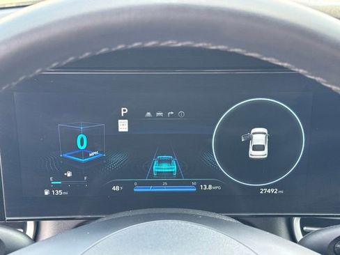 Certified 2024 Hyundai Elantra Limited image 16