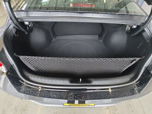 Used 2025 Hyundai Elantra SEL FWD image 16