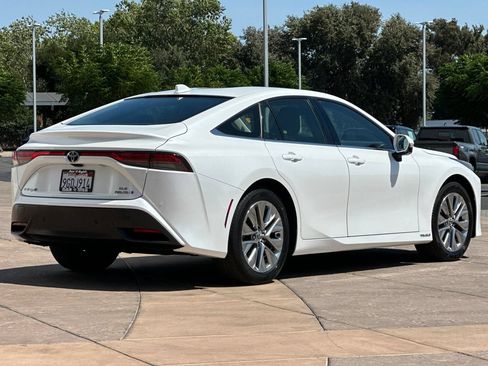 Certified 2023 Toyota Mirai w/ Advanced Technology Package RWD image 4