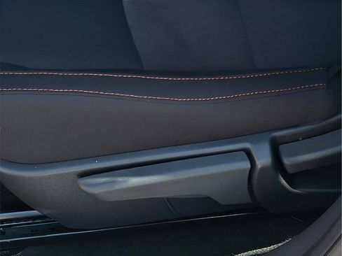 Certified 2025 Nissan Sentra SR w/ Midnight Edition FWD image 35