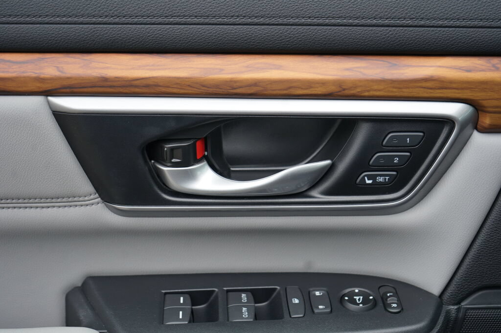 Used 2018 Honda CR-V EX-L image 15