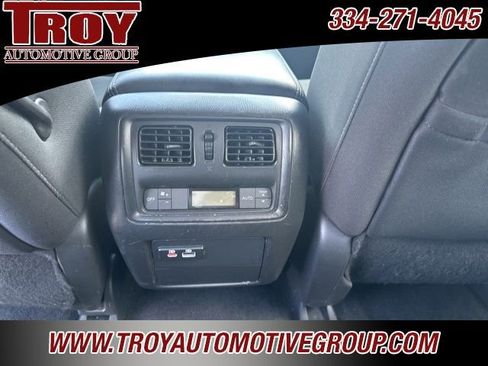 Used 2020 Nissan Pathfinder S image 13