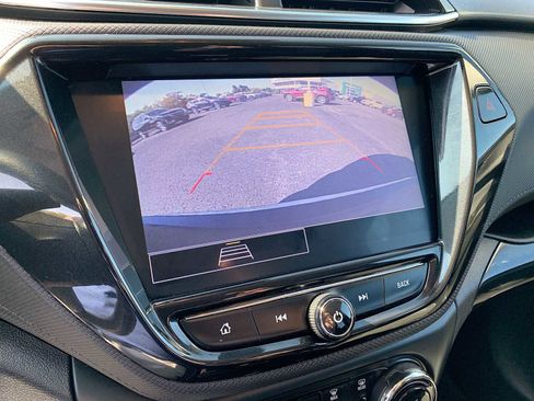 Certified 2022 Chevrolet TrailBlazer LT w/ Convenience Package image 14