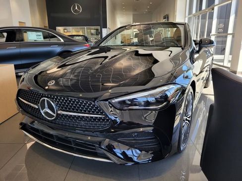 New 2026 Mercedes-Benz CLE 300 4MATIC Cabriolet image 2