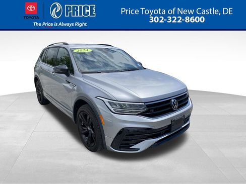 Used 2024 Volkswagen Tiguan SE R-Line AWD/4WD image 1