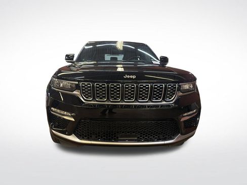 Used 2025 Jeep Grand Cherokee Summit AWD/4WD image 8