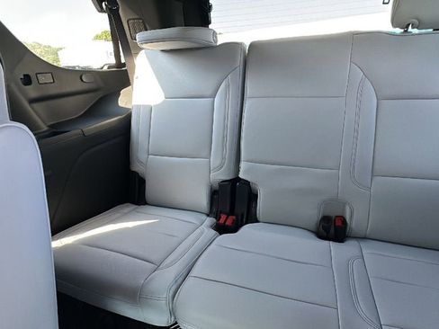 New 2025 Chevrolet Tahoe Premier image 17