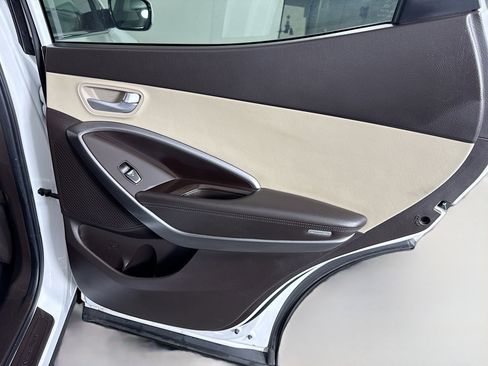 Used 2017 Hyundai Santa Fe Sport image 27