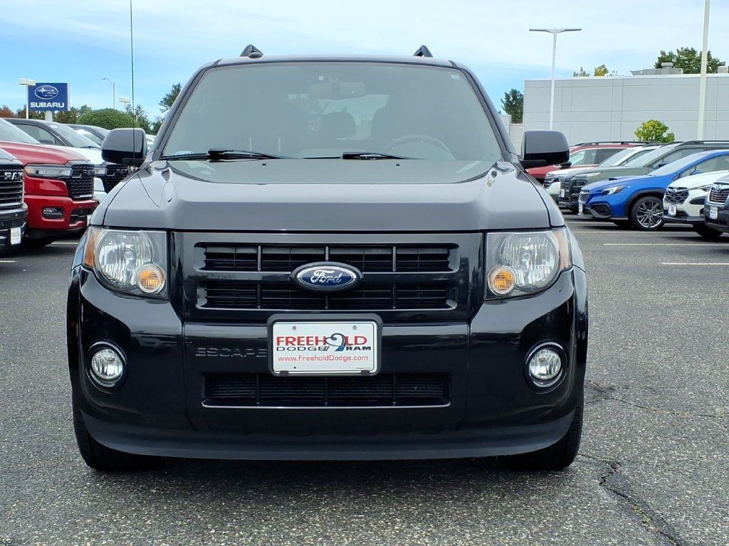 Used 2011 Ford Escape XLT w/ 201A Rapid Spec Order Code FWD image 2