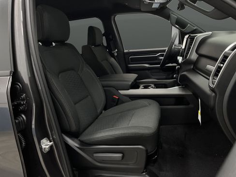 New 2026 RAM 1500 Big Horn AWD/4WD image 31