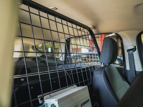 Used 2019 Ford Escape SE image 42