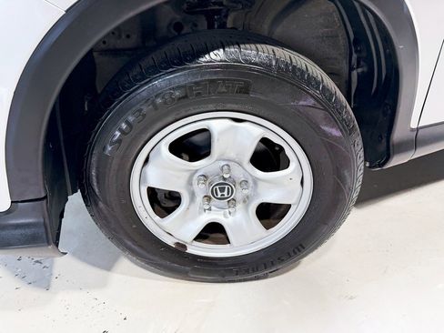 Used 2014 Honda CR-V LX image 2