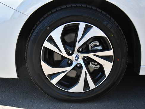 Used 2024 Subaru Legacy Premium AWD/4WD image 12
