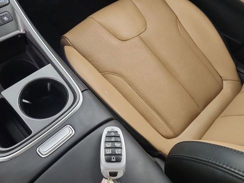 Used 2023 Hyundai Santa Fe Calligraphy image 20