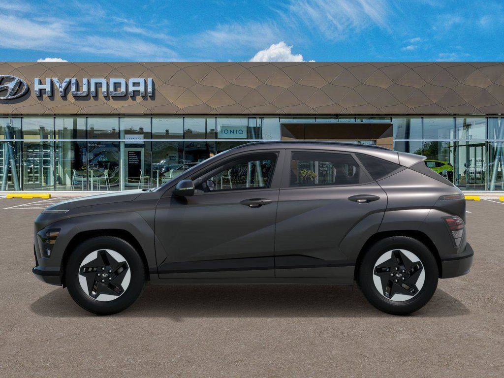 New 2025 Hyundai Kona SEL FWD image 3