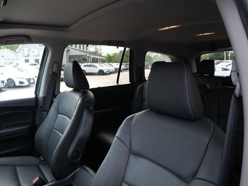 Used 2021 Honda Pilot Special Edition image 11