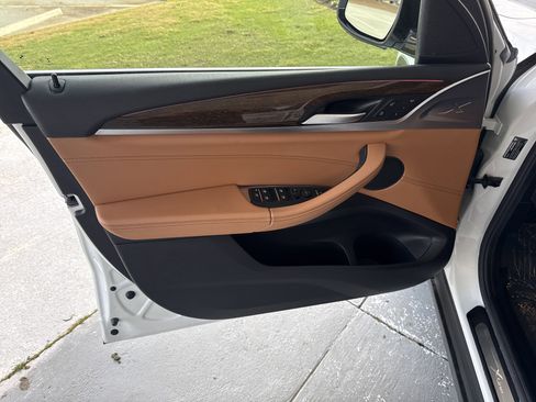 Used 2019 BMW X3 xDrive30i w/ Premium Package image 13