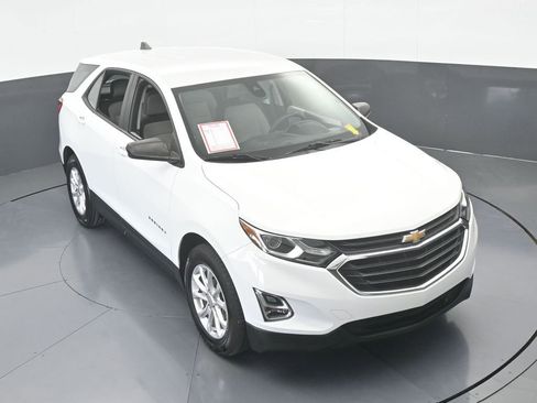 Used 2021 Chevrolet Equinox LS image 50