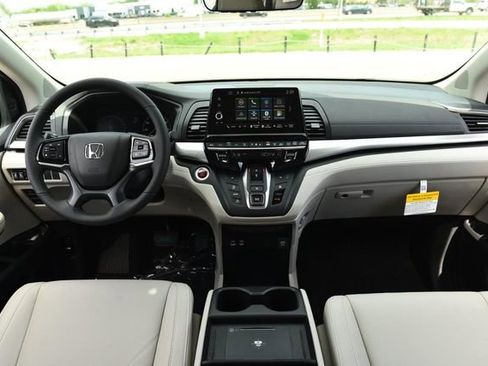 New 2026 Honda Odyssey EX-L image 7