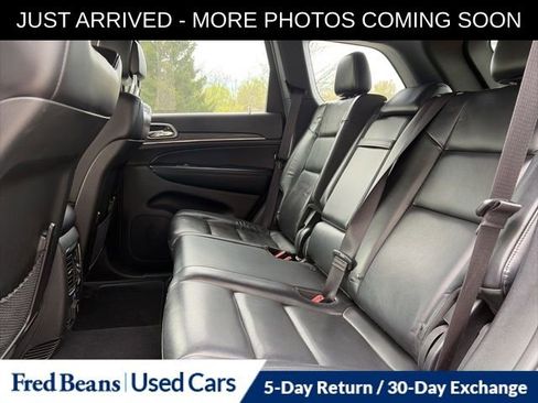 Used 2019 Jeep Grand Cherokee Limited image 14