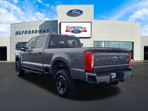 Used 2025 Ford F250 XLT w/ Tremor Off-Road Package image 8