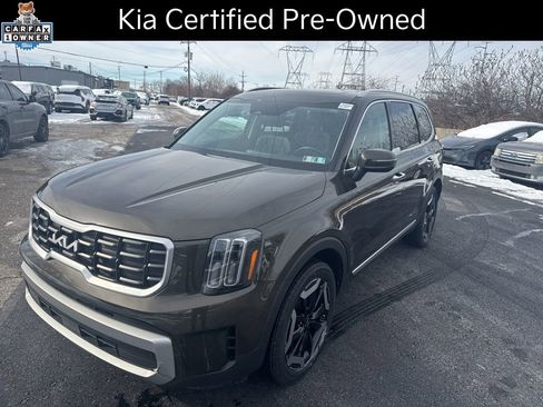 Certified 2023 Kia Telluride S w/ S Sunroof Package image 4