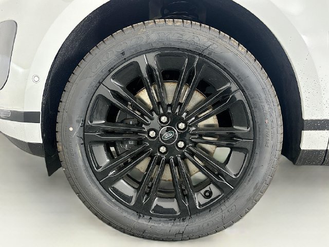 Used 2026 Land Rover Range Rover Evoque S AWD/4WD image 31