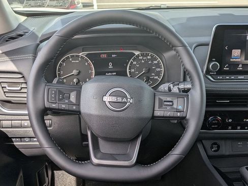New 2026 Nissan Rogue SV AWD/4WD image 30