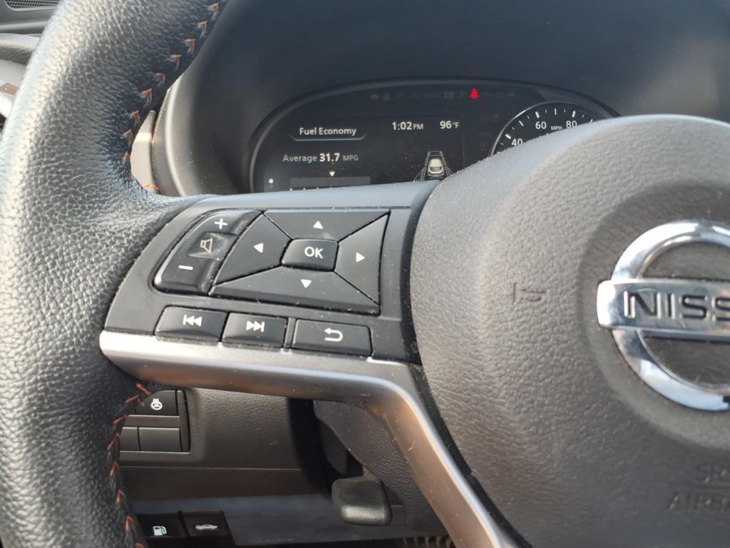Used 2021 Nissan Kicks SR w/ SR Premium Package FWD image 19
