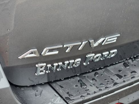 New 2026 Ford Explorer Active RWD image 11