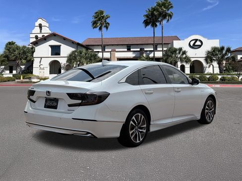 Used 2022 Honda Accord EX-L image 2