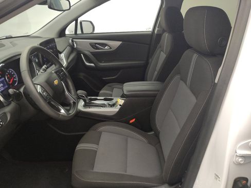 Used 2024 Chevrolet Blazer LT w/ Convenience Package FWD image 17