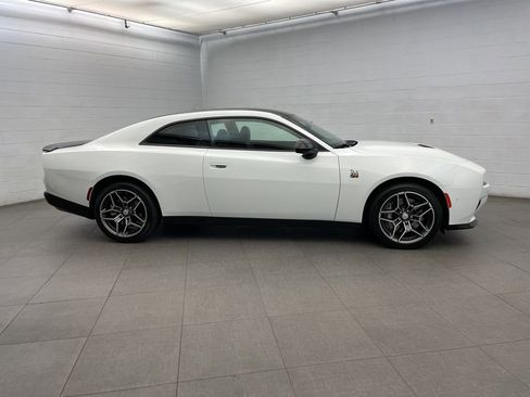 New 2026 Dodge Charger R/T Scat Pack image 2