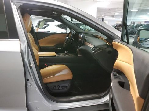 Used 2023 Lexus RX 350 Premium w/ Accessory Package AWD/4WD image 25
