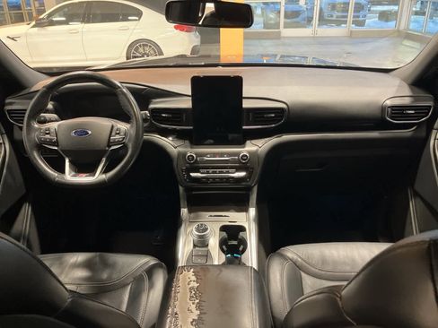 Certified 2020 Ford Explorer ST w/ ST Street Pack image 24