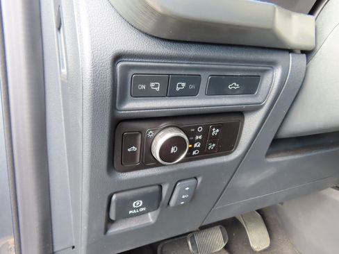 Used 2023 Ford F150 Lariat w/ Equipment Group 502A High image 15